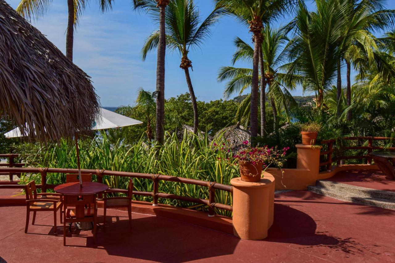 Hotel Hilton Grand Vacations Club Zihuatanejo Exterior foto