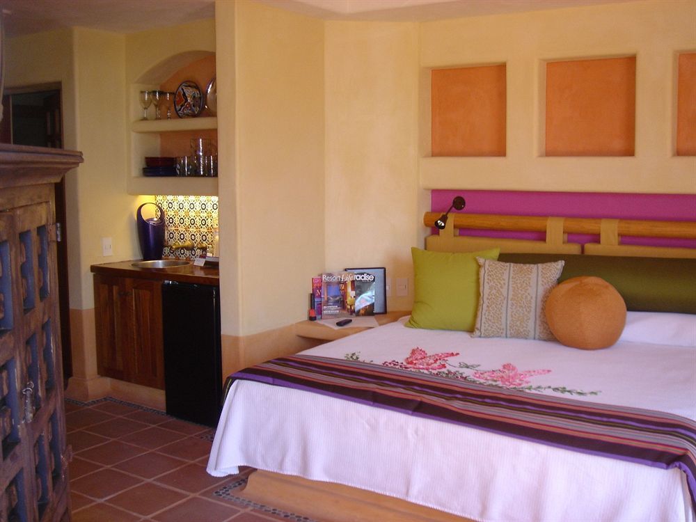 Hotel Hilton Grand Vacations Club Zihuatanejo Exterior foto