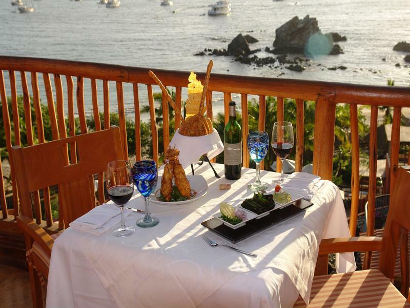 Hotel Hilton Grand Vacations Club Zihuatanejo Exterior foto